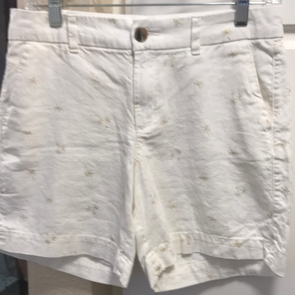 3 for $15 🦋 Old Navy cream w/ gold palm trees linen blend everyday short